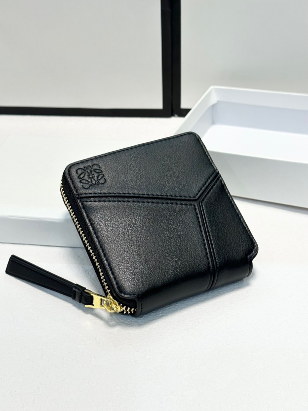 ロエベ「LOEWE」アナグラム コンティネンタル ウォレット 4色