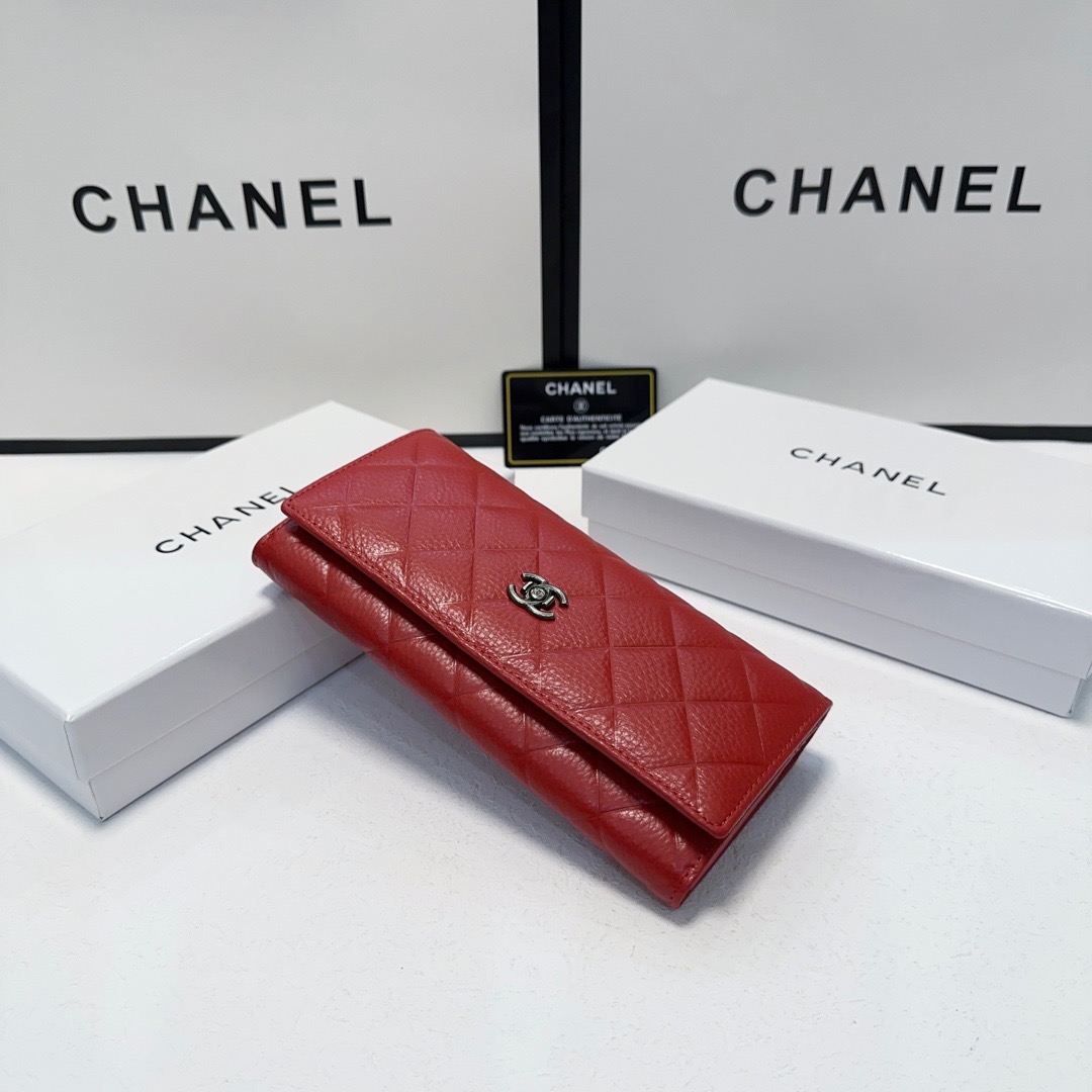 シャネル「Chanel」 ラムスキン フラップ ウォレット 財布