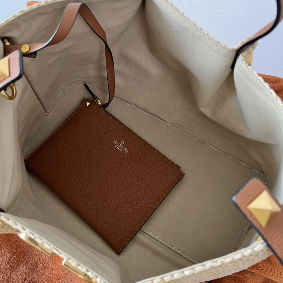 ヴァレンティノ「Valentino」ラフィア編みレザーハンドルトートバッグ