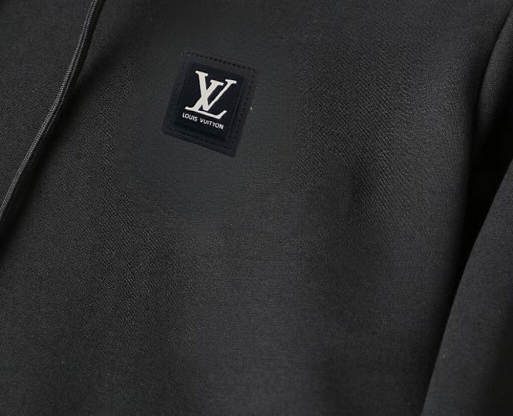 ルイ・ヴィトン「Louis Vuitton」2025年新作 爆売れスウェットスーツ