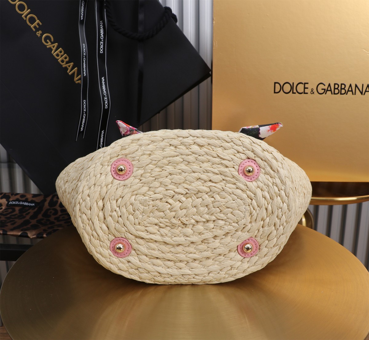 ドルチェ・アンド・ガッバーナ「D&G」 大容量タン トートバッグ