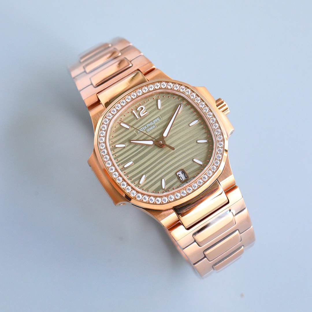 パテック・フィリップ「Patek Philippe」ノーチラス35.2mmレディースウォッチ