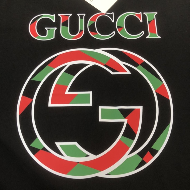 グッチ「Gucci」2025サマーコレクション ロゴプリント クルーネックTシャツ