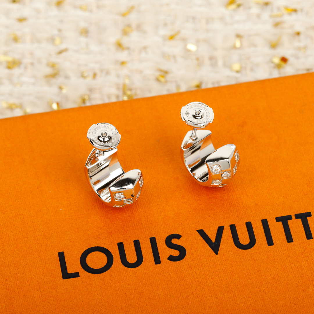 ルイ・ヴィトン「Louis Vuitton」ダイヤモンド・イヤリング