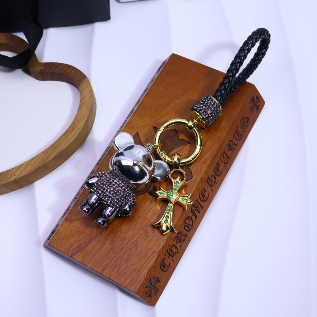クロムハーツ「Chrome Hearts」キーホルダー＆バッグチャーム - トレンドシンボル