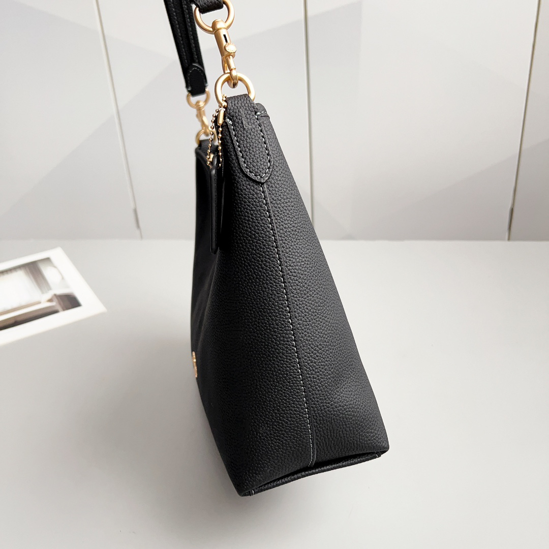 コーチ「Coach」 ニューコレクション Laurela アンダーアームバッグ