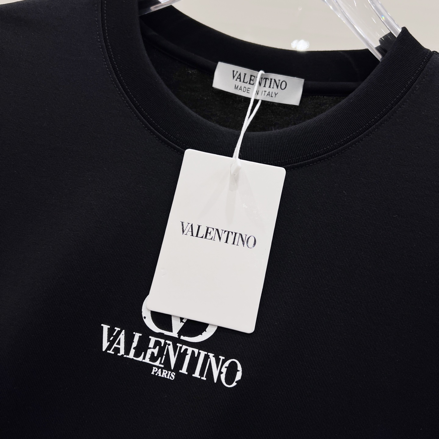 ヴァレンティノ「Valentino」最新半袖クルーネックTシャツ