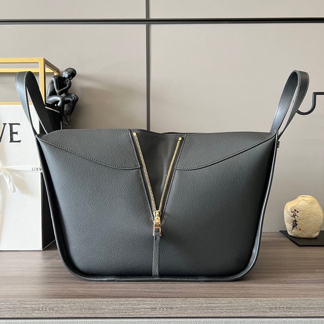 ロエベ「Loewe」Hammock Compact cow leather ハンドバッグ