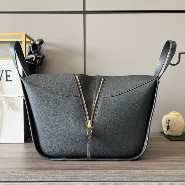 ロエベ「Loewe」Hammock Compact cow leather ハンドバッグ