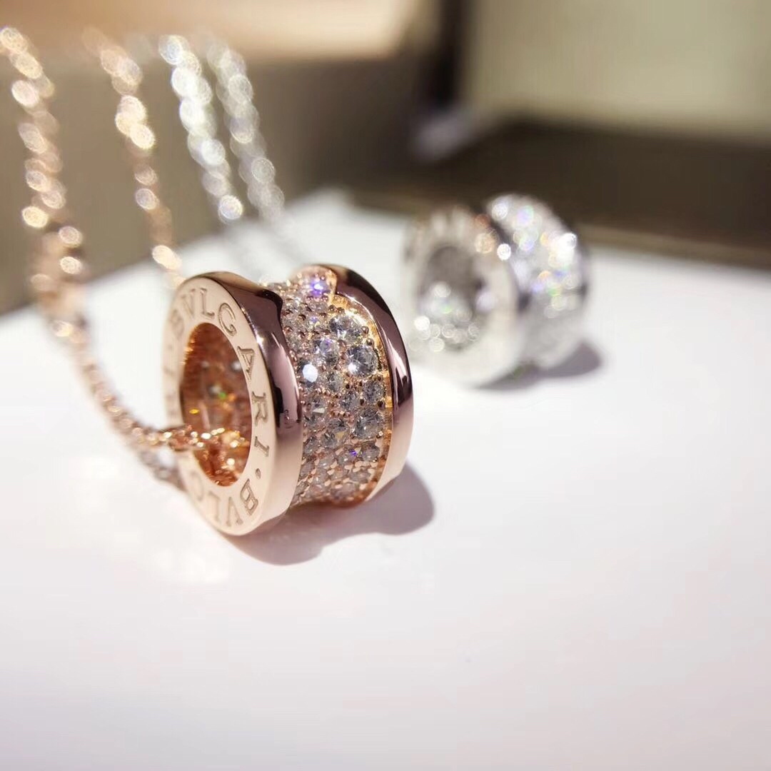 ブルガリ「Bvlgari」B.zero1 フルダイヤモンド ネックレス44mm