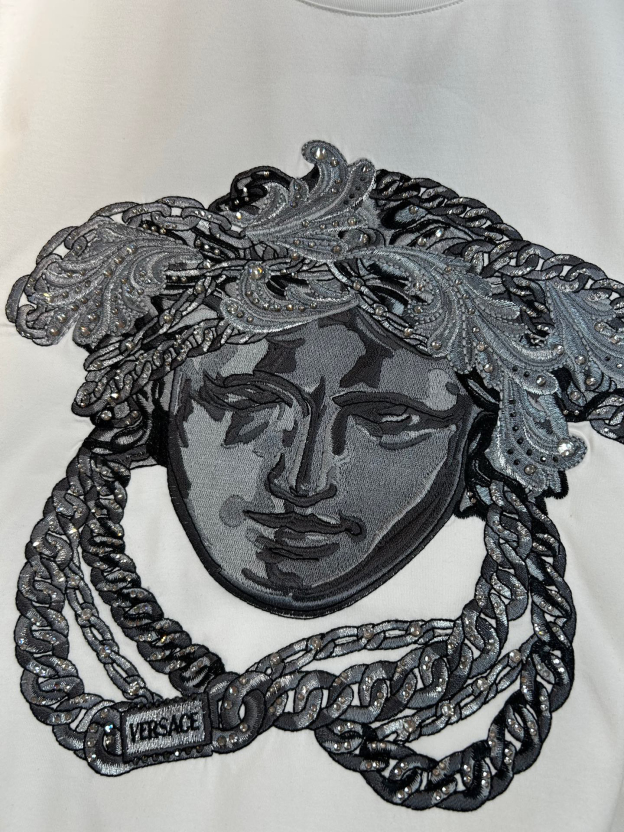 ヴェルサーチ「Versace」2025SS メドゥーサ スワロフスキー刺繍Tシャツ