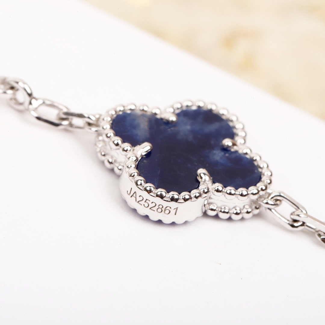 ヴァン クリーフ＆アーペル「Van Cleef & Arpels」 Vintage Alhambra 5モチーフ ブレスレット19cm