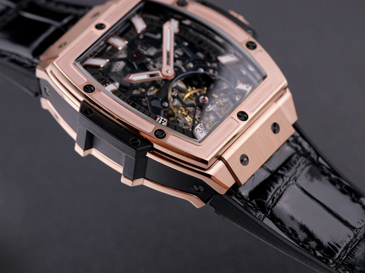 ユーボット「Hublot」MASTERPIECEシリーズ906モデルの真陀フライホイール腕時計45mm