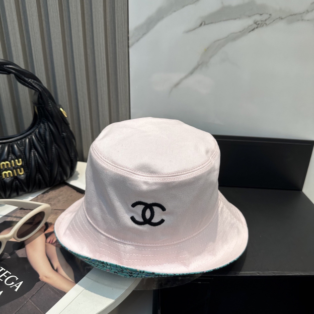シャネル「Chanel」リバーシブル エンブロイダリー バケットハット