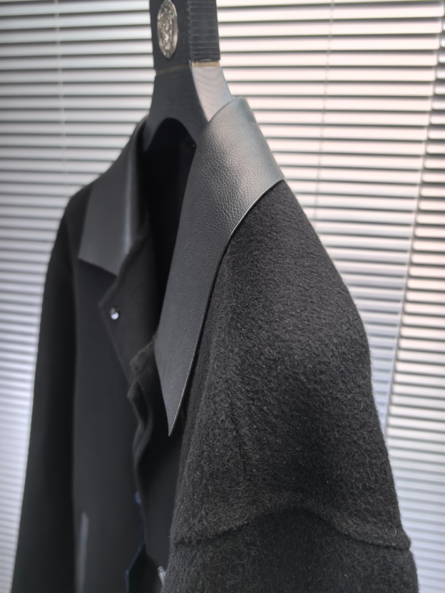 ルイ・ヴィトン「Louis Vuitton」オータムウィンター ミッドニーレングスコート