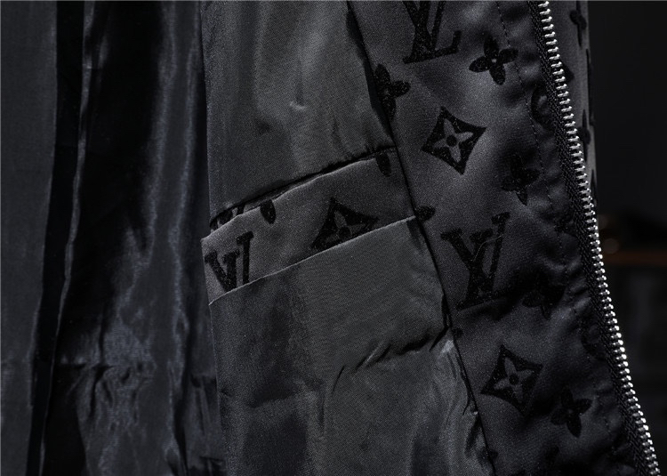 ルイ・ヴィトン「Louis Vuitton」2024秋冬 クラシックロゴ ラウンドネックジャケット メンズアウター