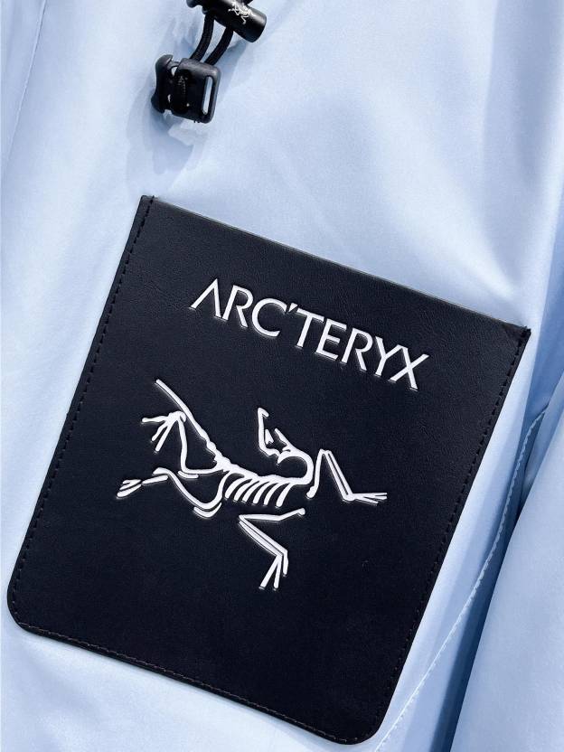 アークテリクス「ARC'TERYX」カラーブロック ダウンジャケット