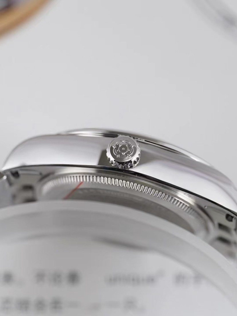 チューダー「Tudor」ブラックベイ 1958 シリーズメンズウォッチ39MM