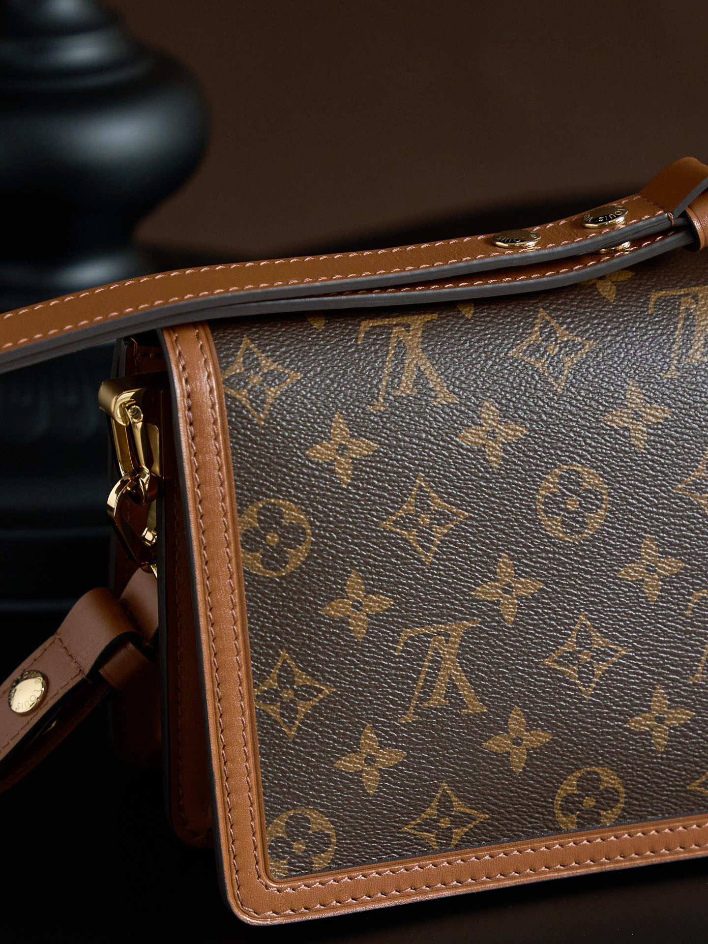 ルイ・ヴィトン「Louis Vuitton」ルイ・ヴィトン ミニ ドフィーヌ モノグラム ショルダーバッグ