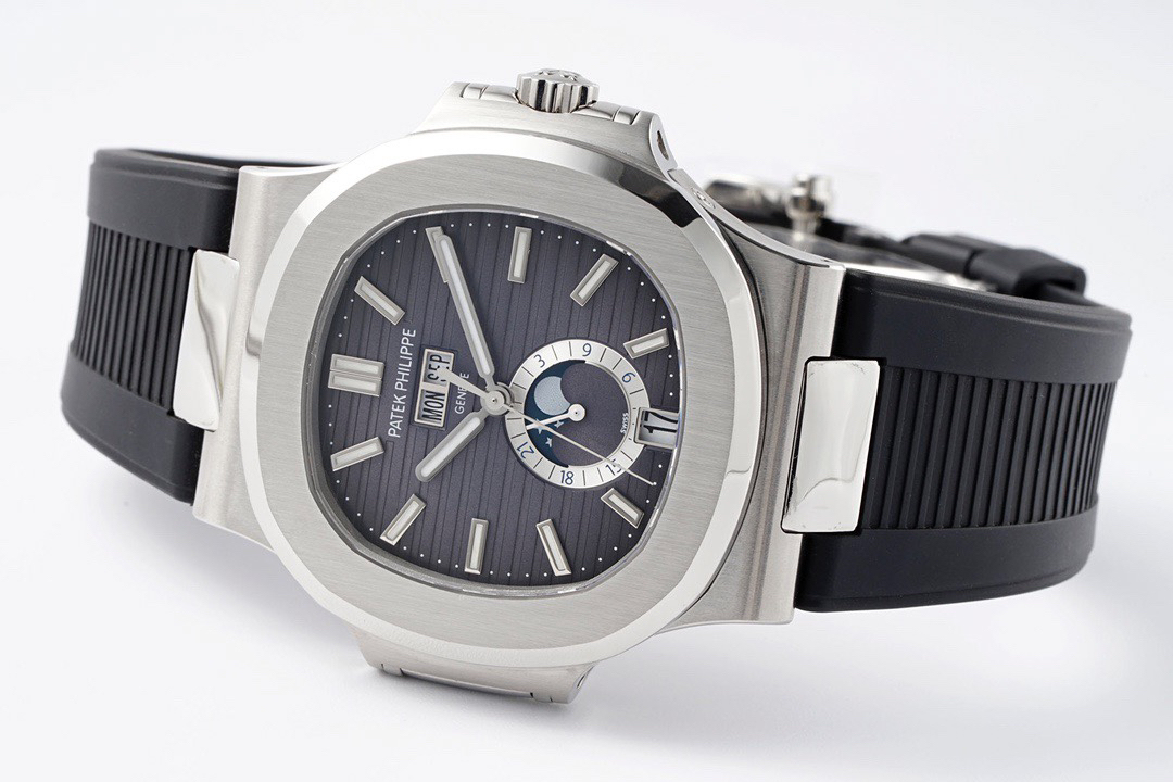 パテック・フィリップ ノーチラス 40MM