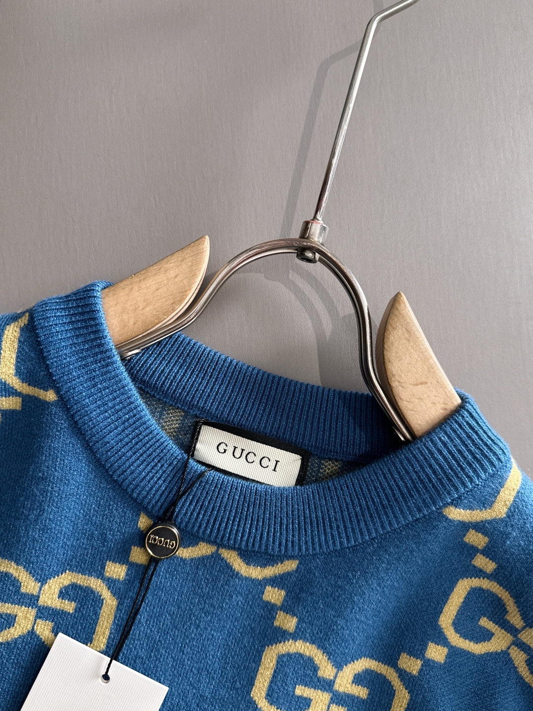 グッチ「Gucci」秋冬ウール混紡丸首プルオーバーニットセーター