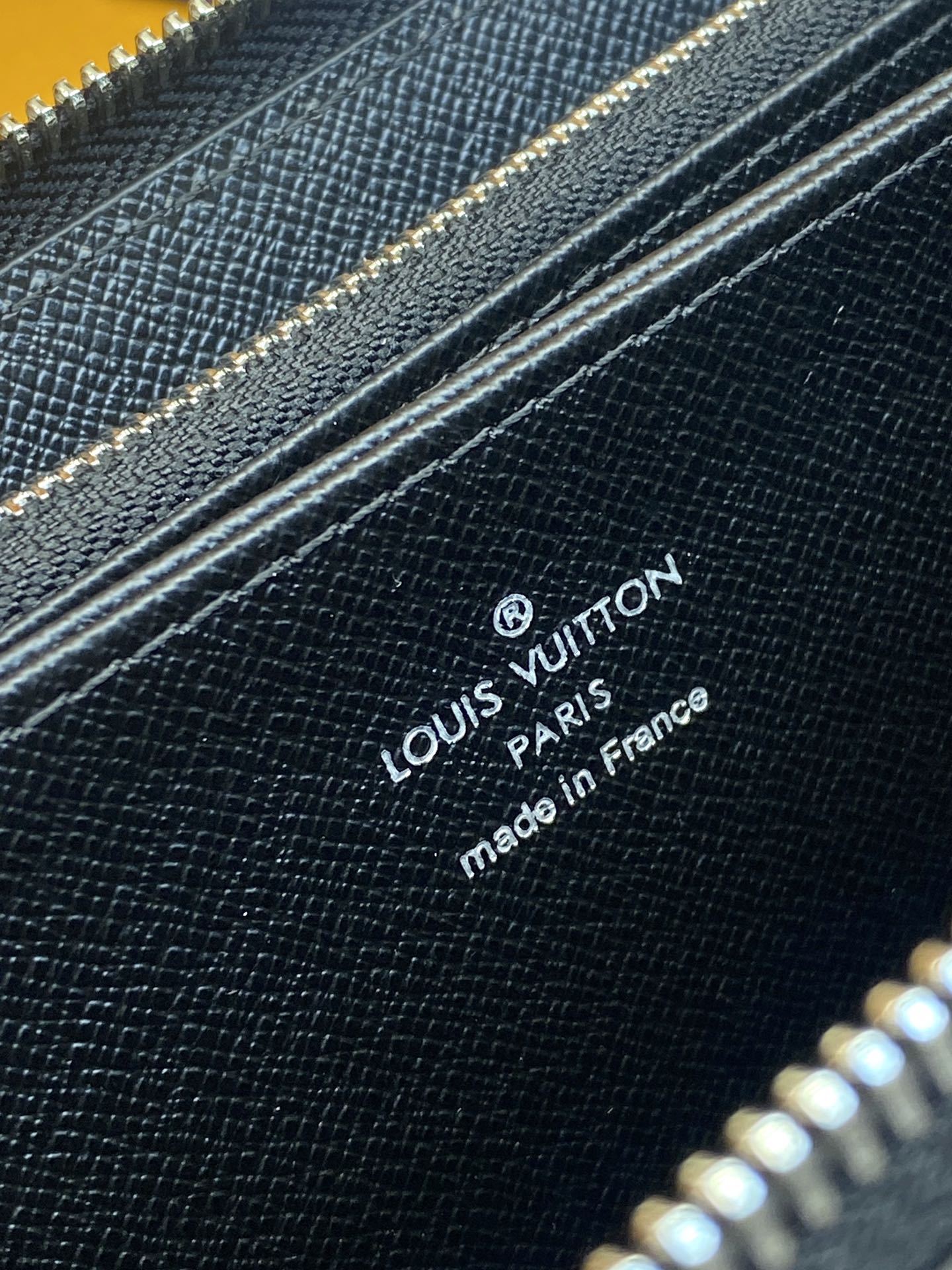 ルイ・ヴィトン「Louis Vuitton」LV x Supreme コラボ ジッピー･ウォレット