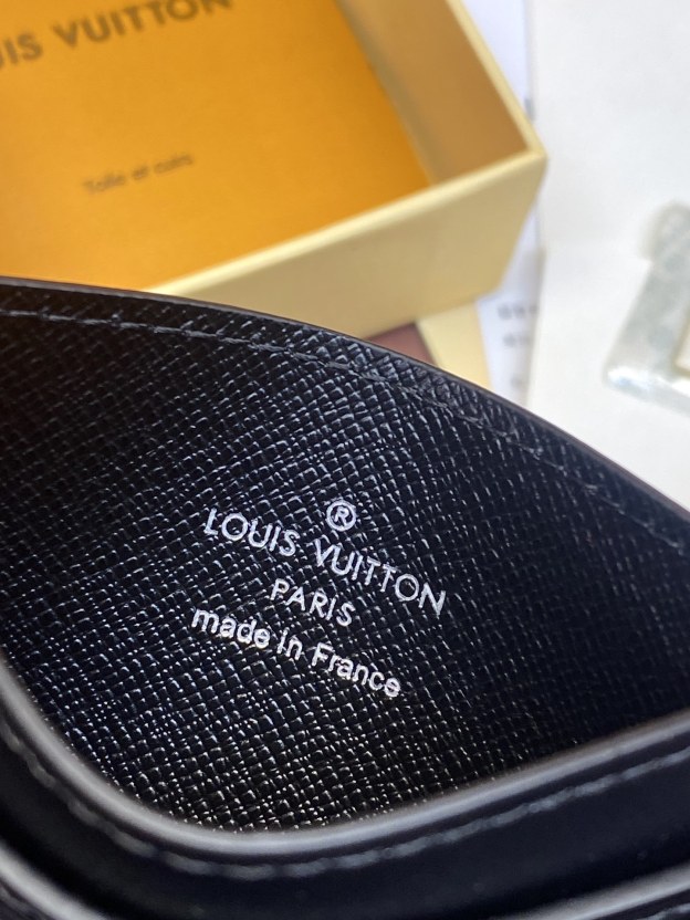 ルイ・ヴィトン「Louis Vuitton」LV x Supreme コラボ レザーカードケース