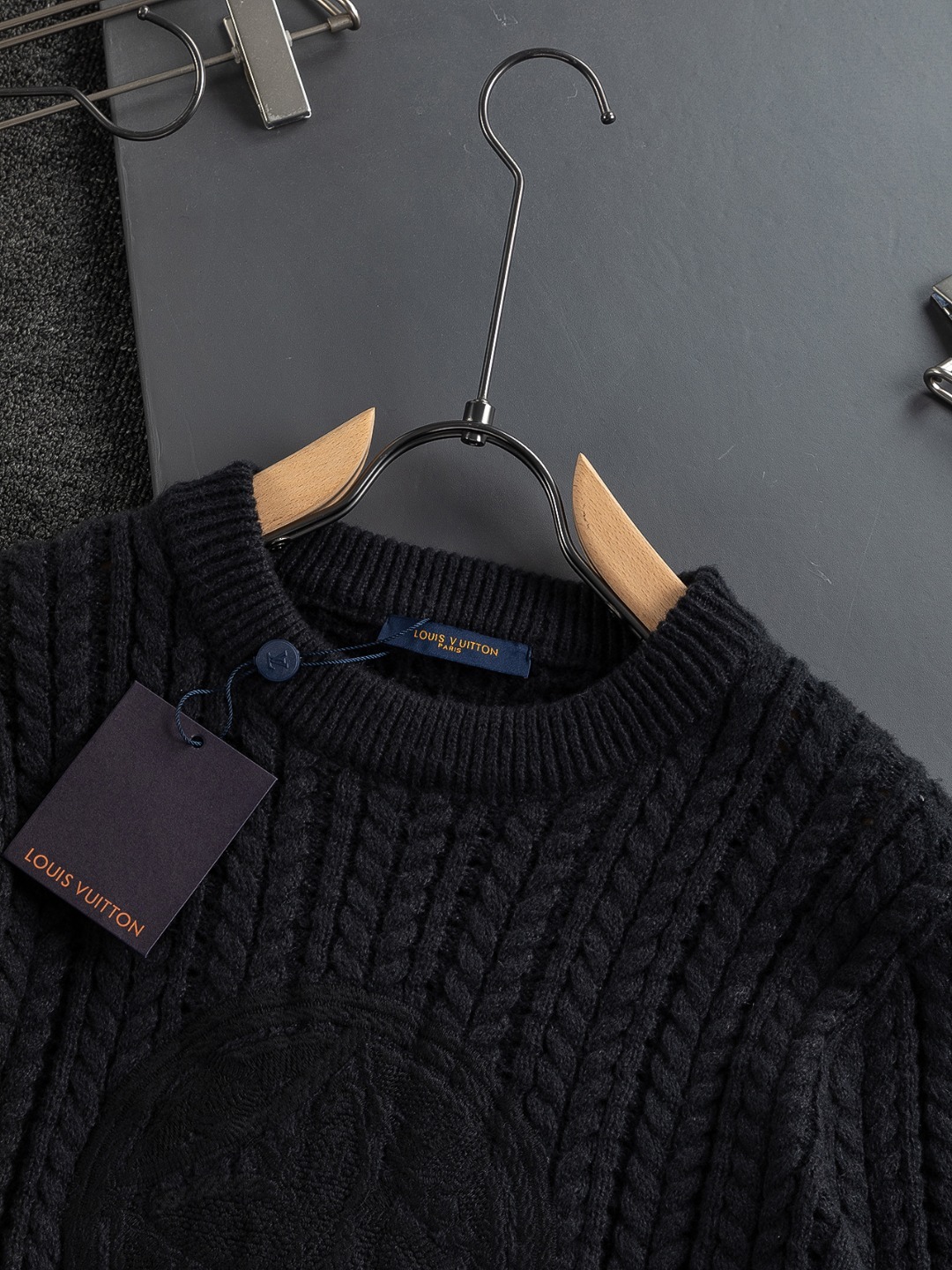 ルイ・ヴィトン「Louis Vuitton」秋冬新作ニットクルーネックセーター
