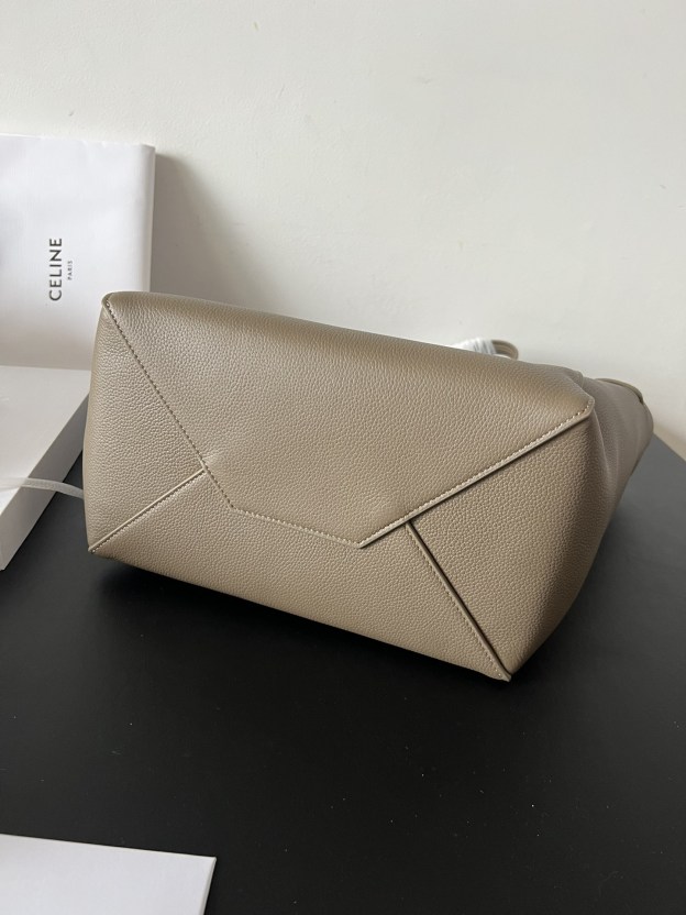 セリーヌ「Celine」CABAS PHANTOM トートバッグ