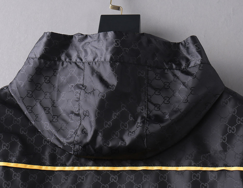 グッチ「Gucci」ファッショナブルなジャケット