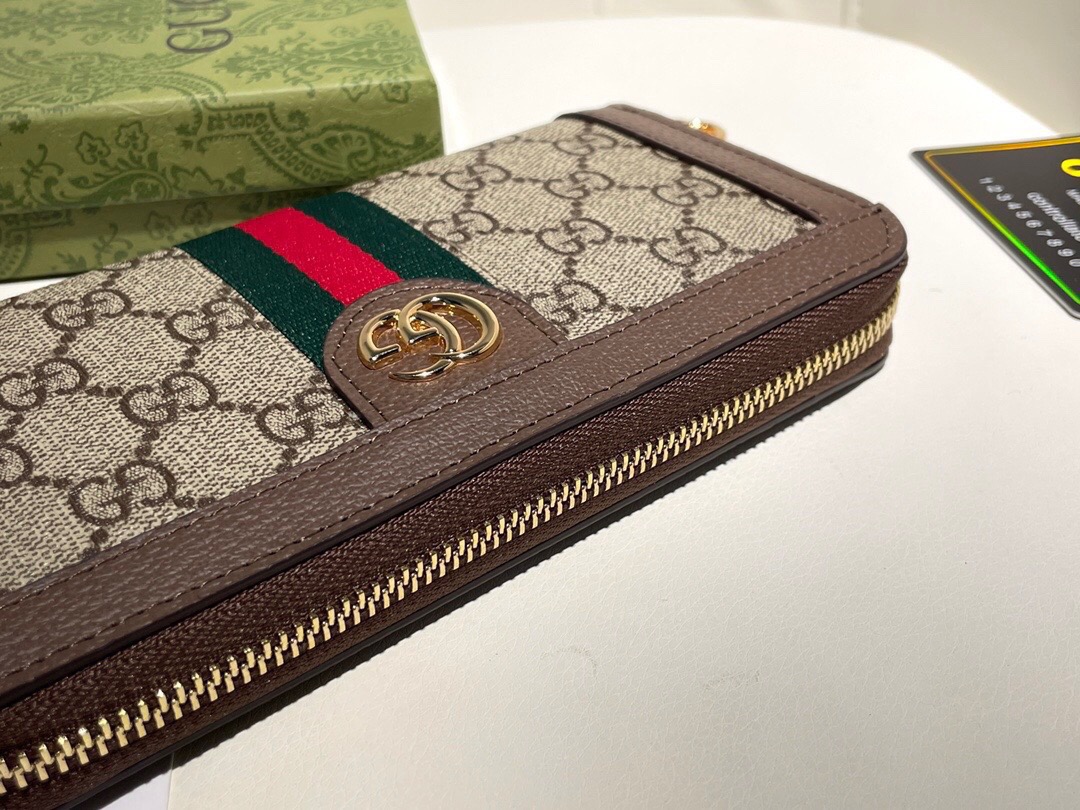 グッチ「Gucci」Marmontシリーズ ジッパーウォレット