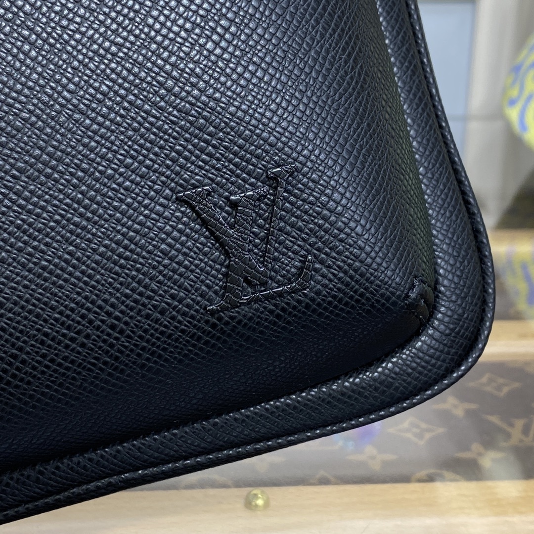 ルイ・ヴィトン「Louis Vuitton」Avenue ショルダーバッグ＆クロスボディバッグ