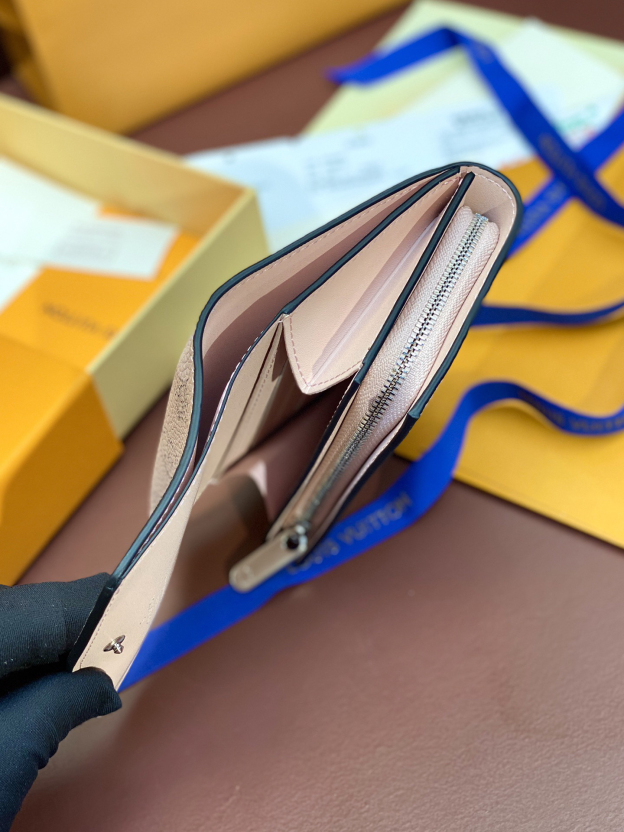 ルイ・ヴィトン「Louis Vuitton」ポルトフォイユ･イリス コンパクト