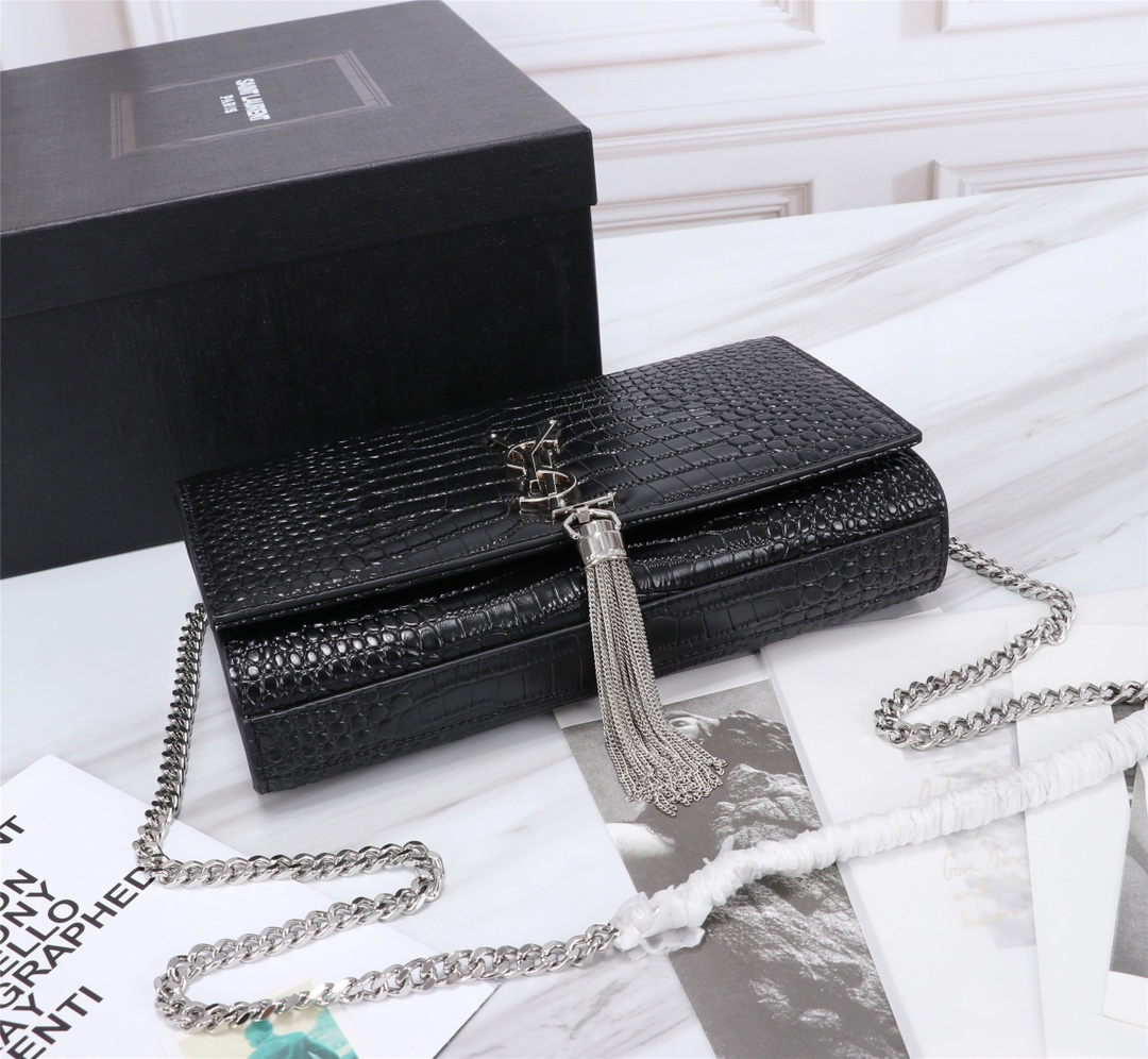 サンローラン「Saint Laurent」KATE 24cm クロコダイル柄フリンジデザイン