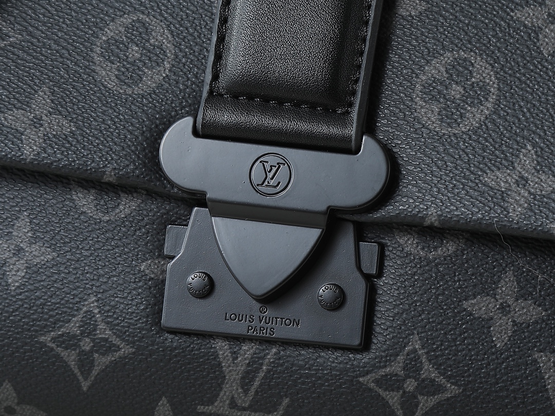 ルイ・ヴィトン「Louis Vuitton」S-Cape メッセンジャーバッグ