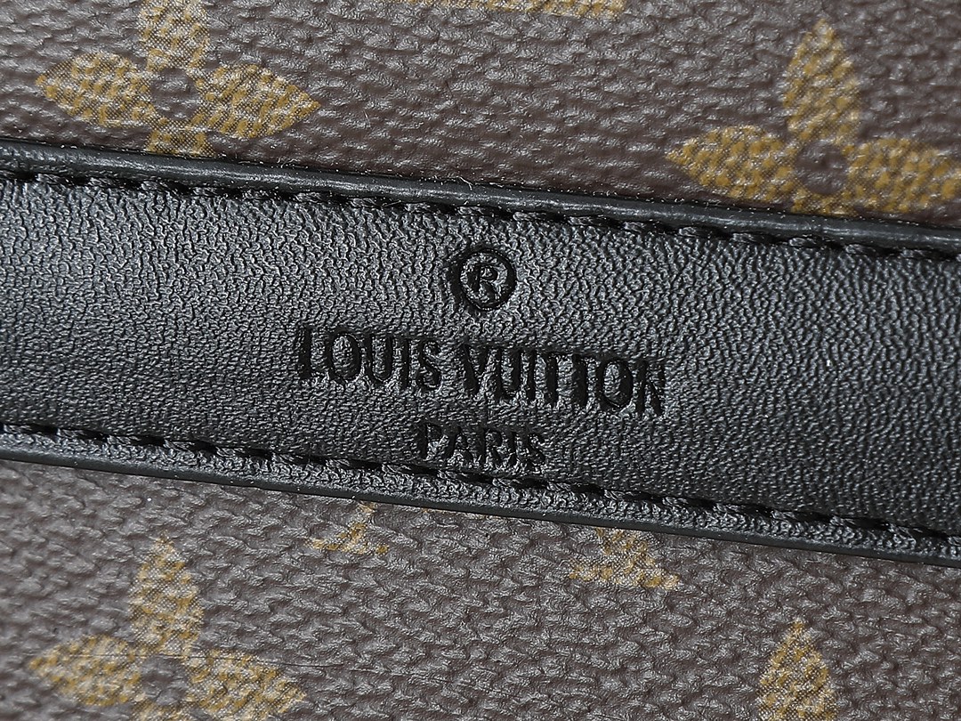 ルイ・ヴィトン「Louis Vuitton」Trunk メッセンジャーバッグ