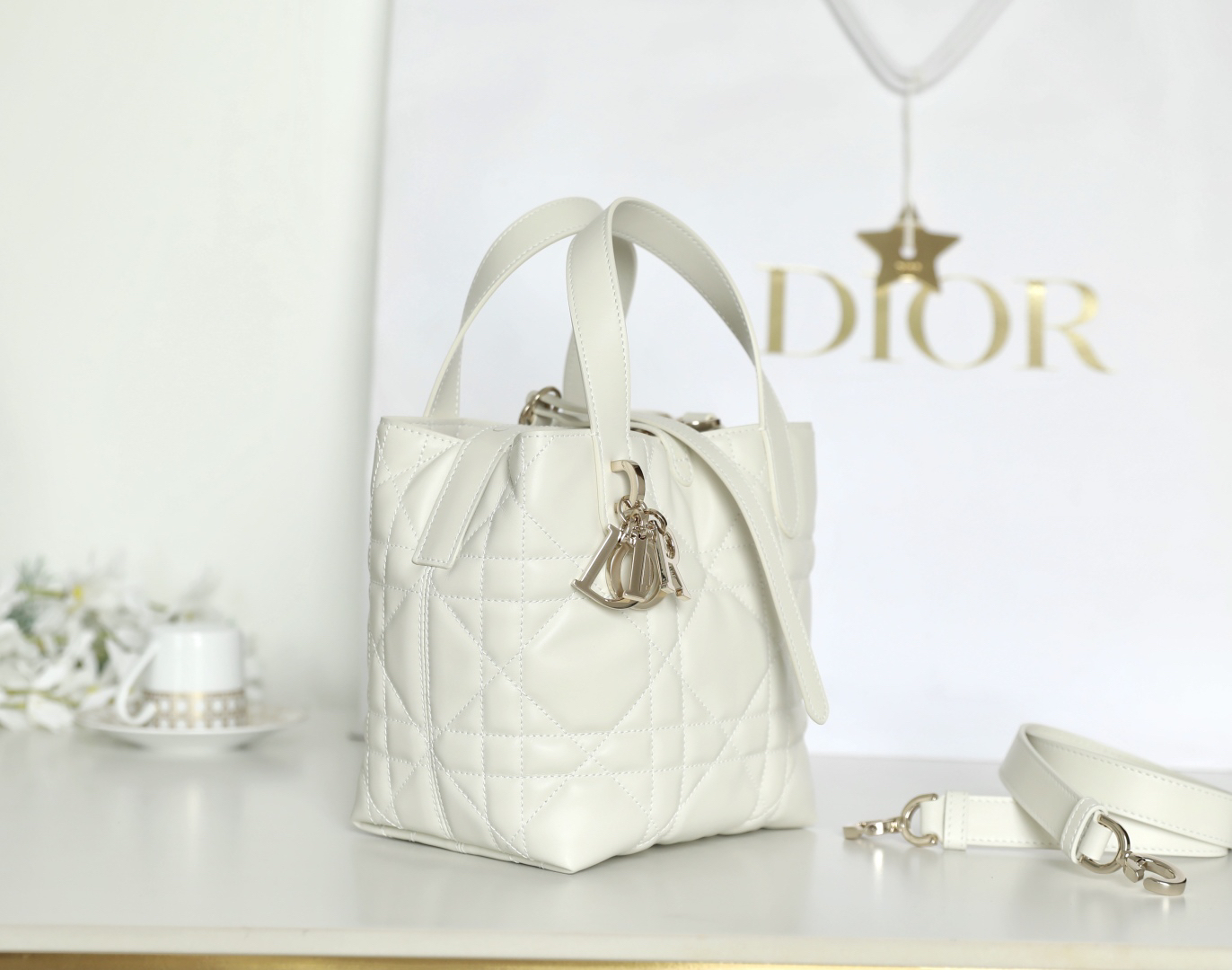 ディオール「Dior」トートバッグ コンパクト