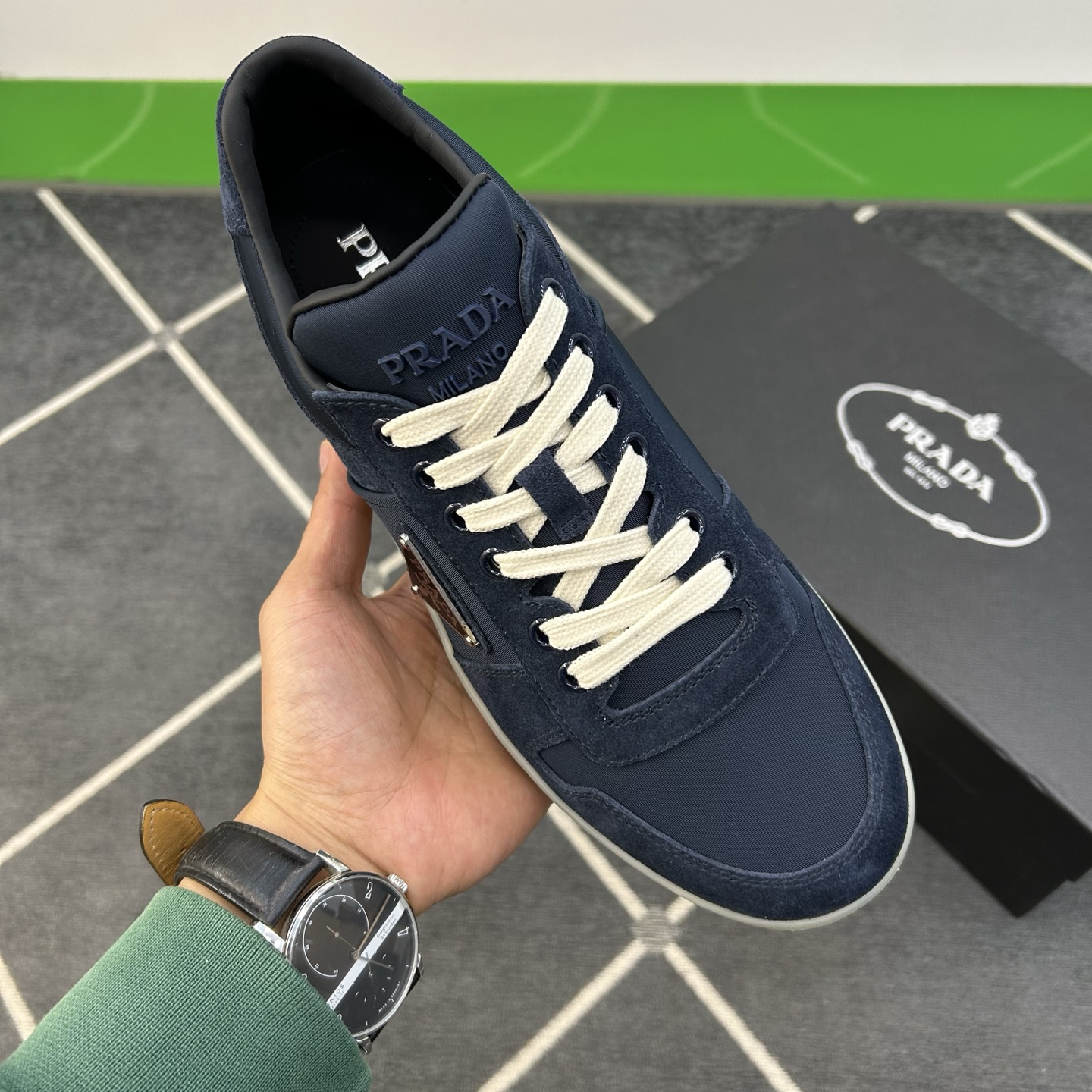 プラダ「Prada」メンズ スポーツ スニーカー