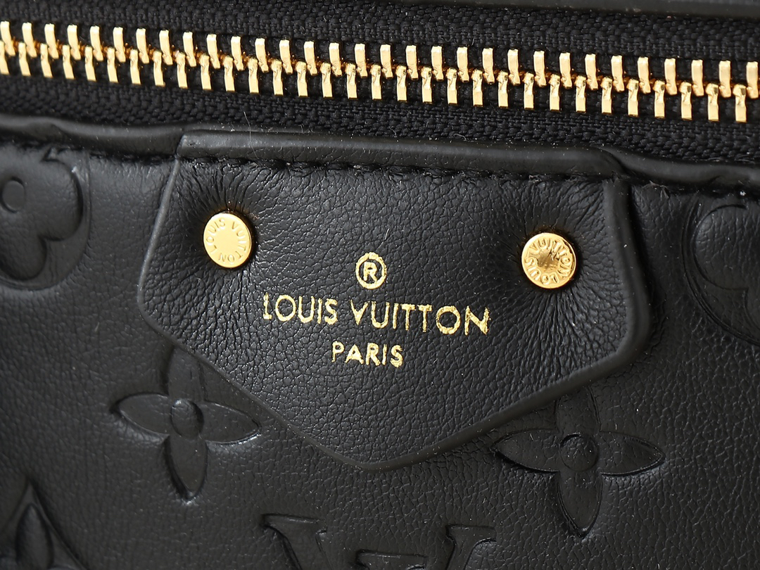 ルイ・ヴィトン ヴァニティ クッサン PM