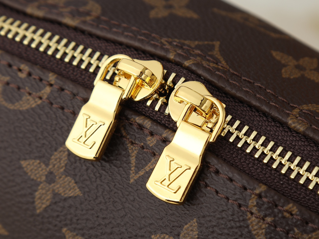 ルイ・ヴィトン ポシェット･コスメティック GM