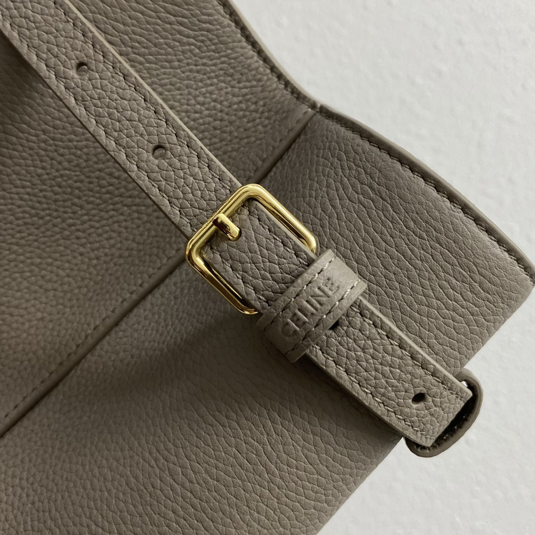 セリーヌ「Celine」CABAS ANAIS レザー トートバッグ