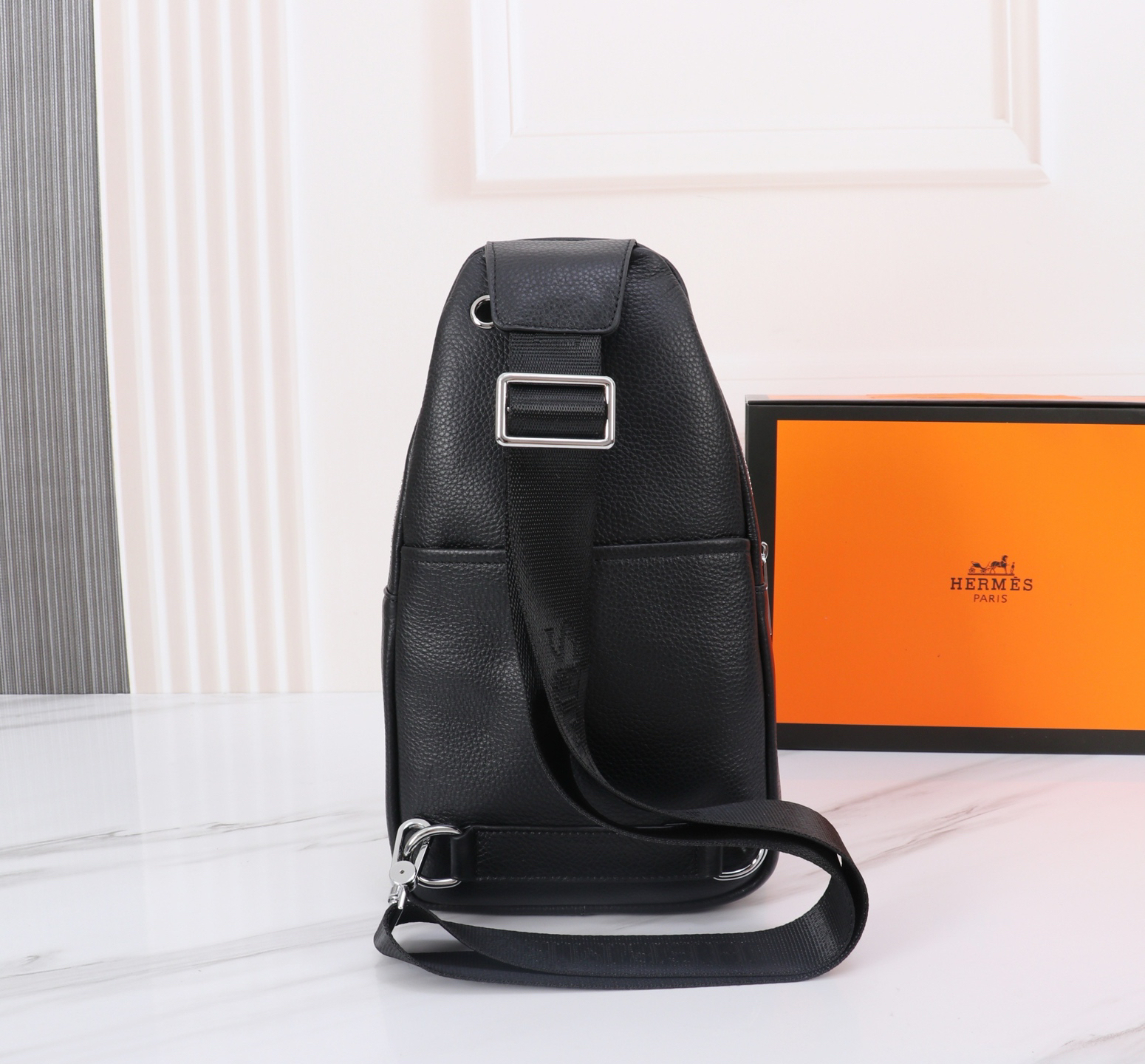 エルメス「Hermès」メンズ ハンドバッグ 2026年 先行予約 限定モデル