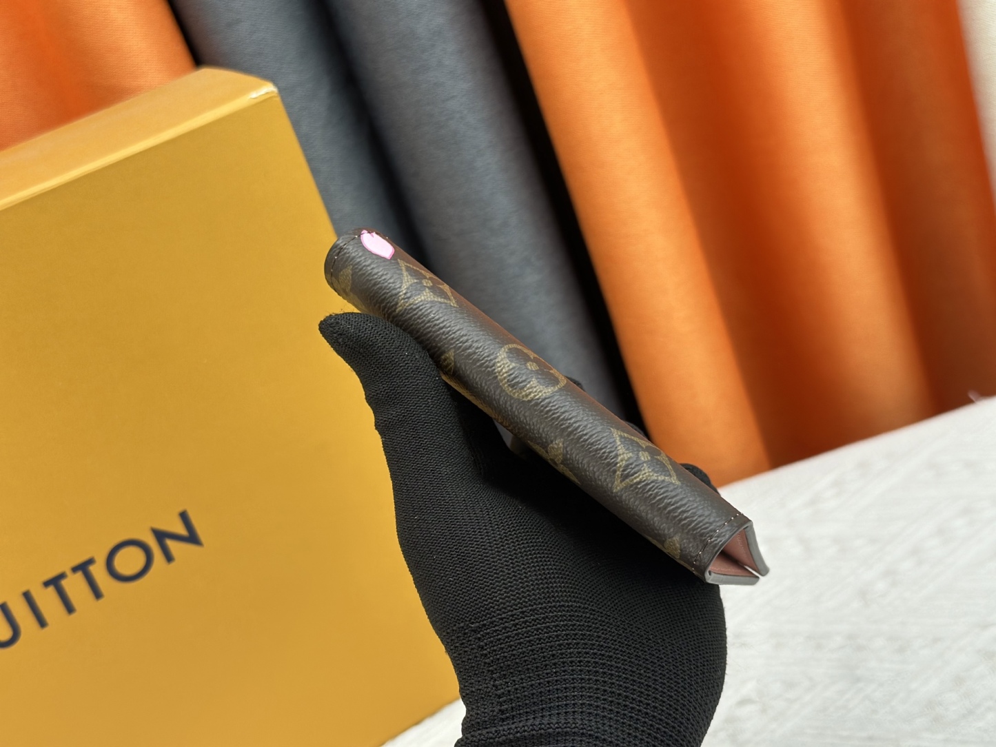 ルイ・ヴィトン パスポートカバー クーヴェルテュール･パスポール