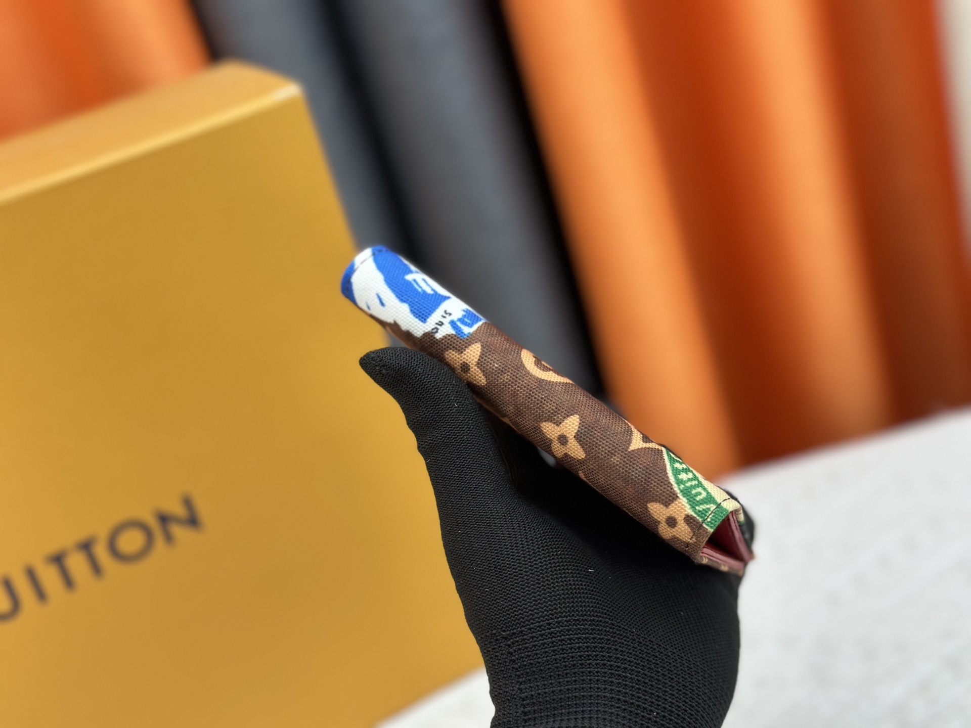 ルイ・ヴィトン パスポートカバー クーヴェルテュール･パスポール