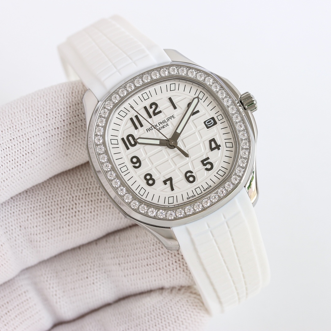 パテック フィリップ「Patek Philippe」アクアノート ルーチェ 5268R 38.8MM