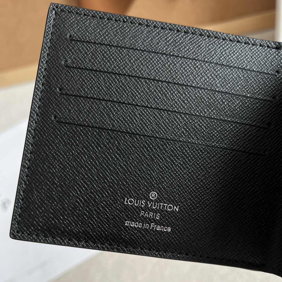 ルイ・ヴィトン ポルトフォイユ･アメリゴ NM