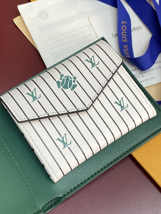 ルイ・ヴィトン ポルトフォイユ･マルコ