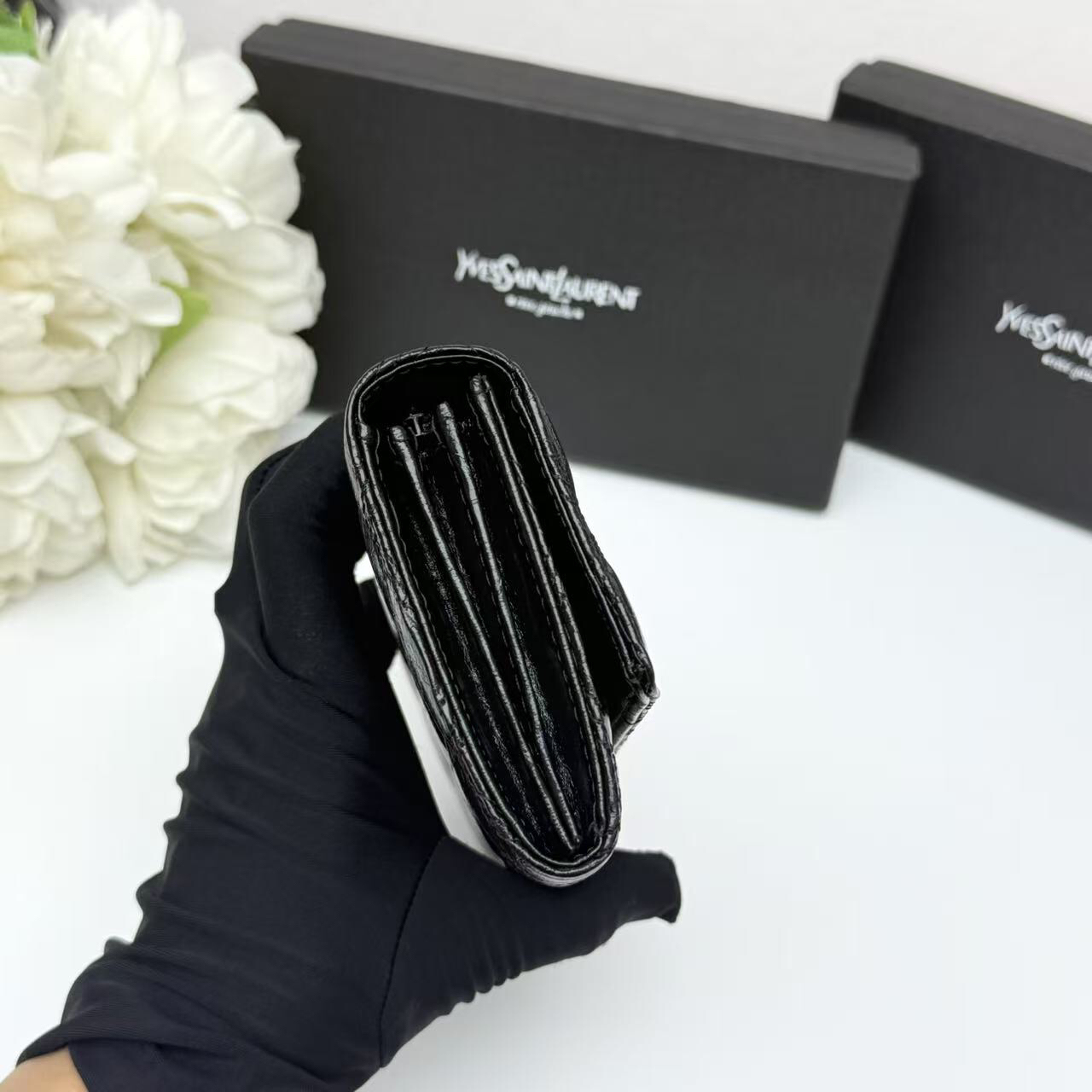 サンローラン「Saint Laurent」フラップウォレット