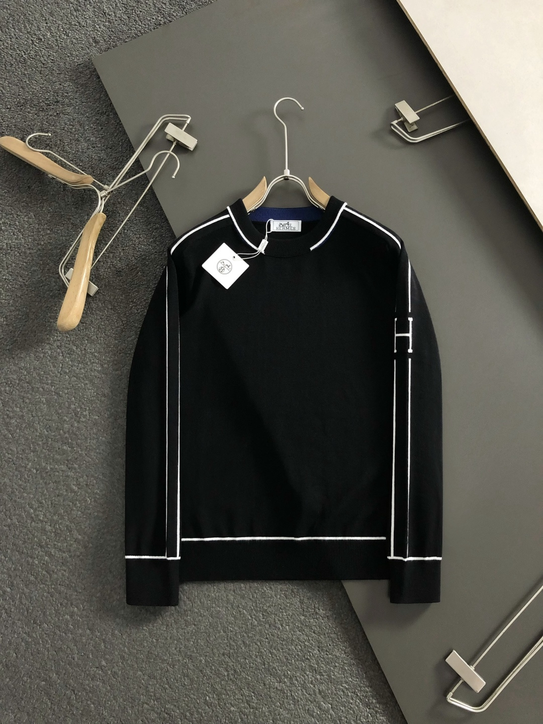 エルメス「Hermès」秋冬新作ラウンドネックスウェット