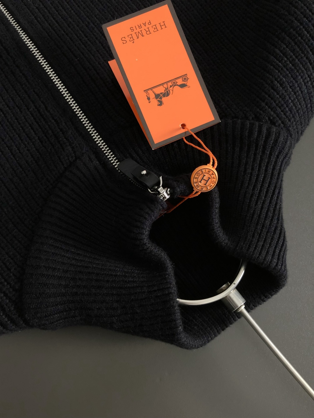 エルメス「Hermès」秋冬新作ラウンドネックスウェット